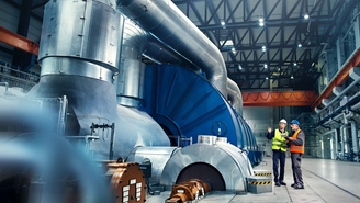 Erfahren Sie mehr über Endress+Hausers hochgenaue Füllstandsmessung in Öllagertanks in Kraftwerken.