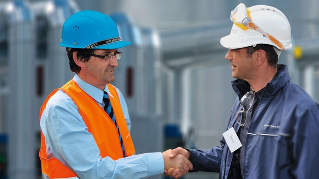 Kundendienst durch Embedded Engineer