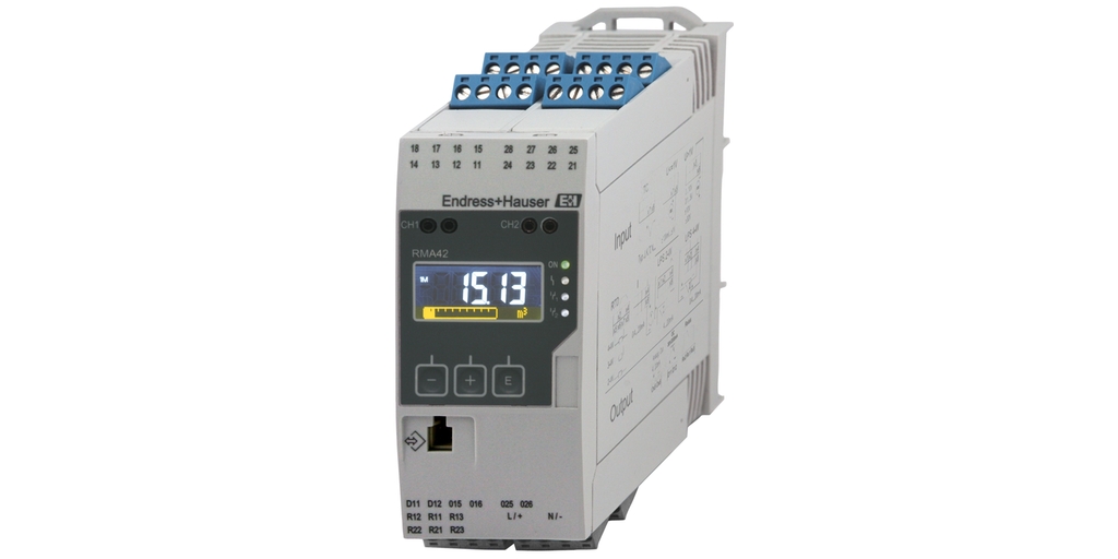 Transmetteur de process RMA42 avec unité de commande, alimentation de transmetteur, barrière et contact de seuil