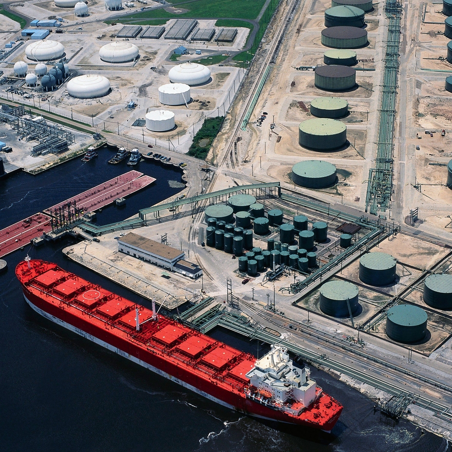 Stockage et distribution dans l'industrie du pétrole et du gaz