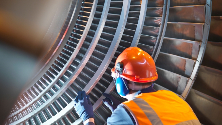 Turbina a gas in una centrale elettrica