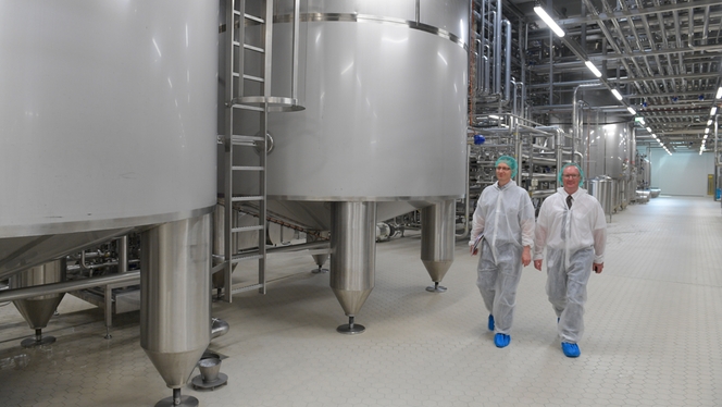 Stabilimento di produzione per il frazionamento del latte e del siero di latte