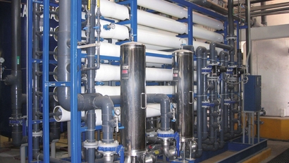 Installation d'osmose inverse dans une usine de dessalement