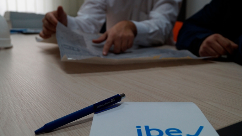 IBEJ d.o.o testing instrument of Endress+Hauser in Bosnia