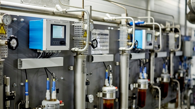 SWAS analytical panel for the water/steam cycle at the combined heat and power plant Zwickau Süd