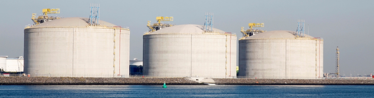 Misura della composizione dell’LNG nel serbatoio di lavorazione