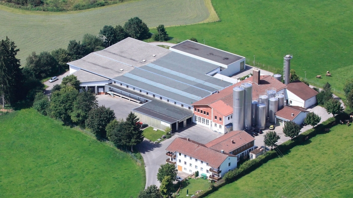 Überwachung von Kesselwasser in der Käseproduktion mit dem SWAS Compact Panel