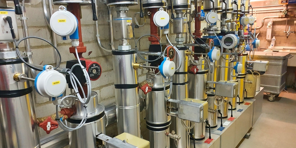 Energiemessungen Energiemessungen im Keller des Schulhauses