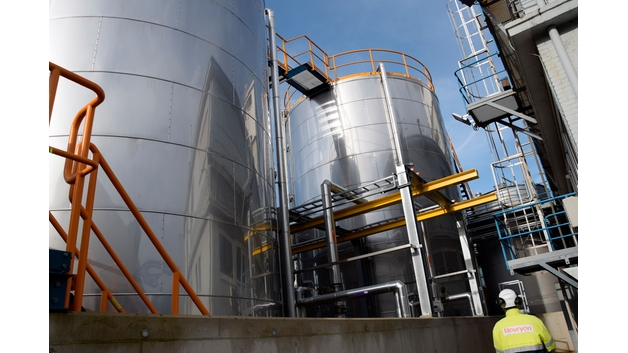 Instruments intelligents dans une usine chimique