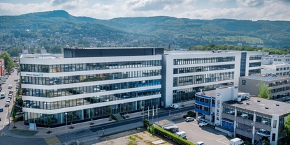 La sede di Reinach, in Svizzera