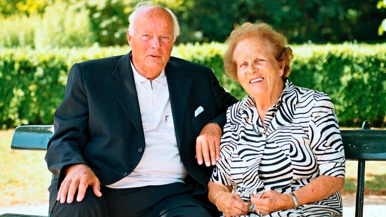 Georg H Endress (1924-2008) e Alice Endress Vogt (1919-2016) erano sposati dal 1946.